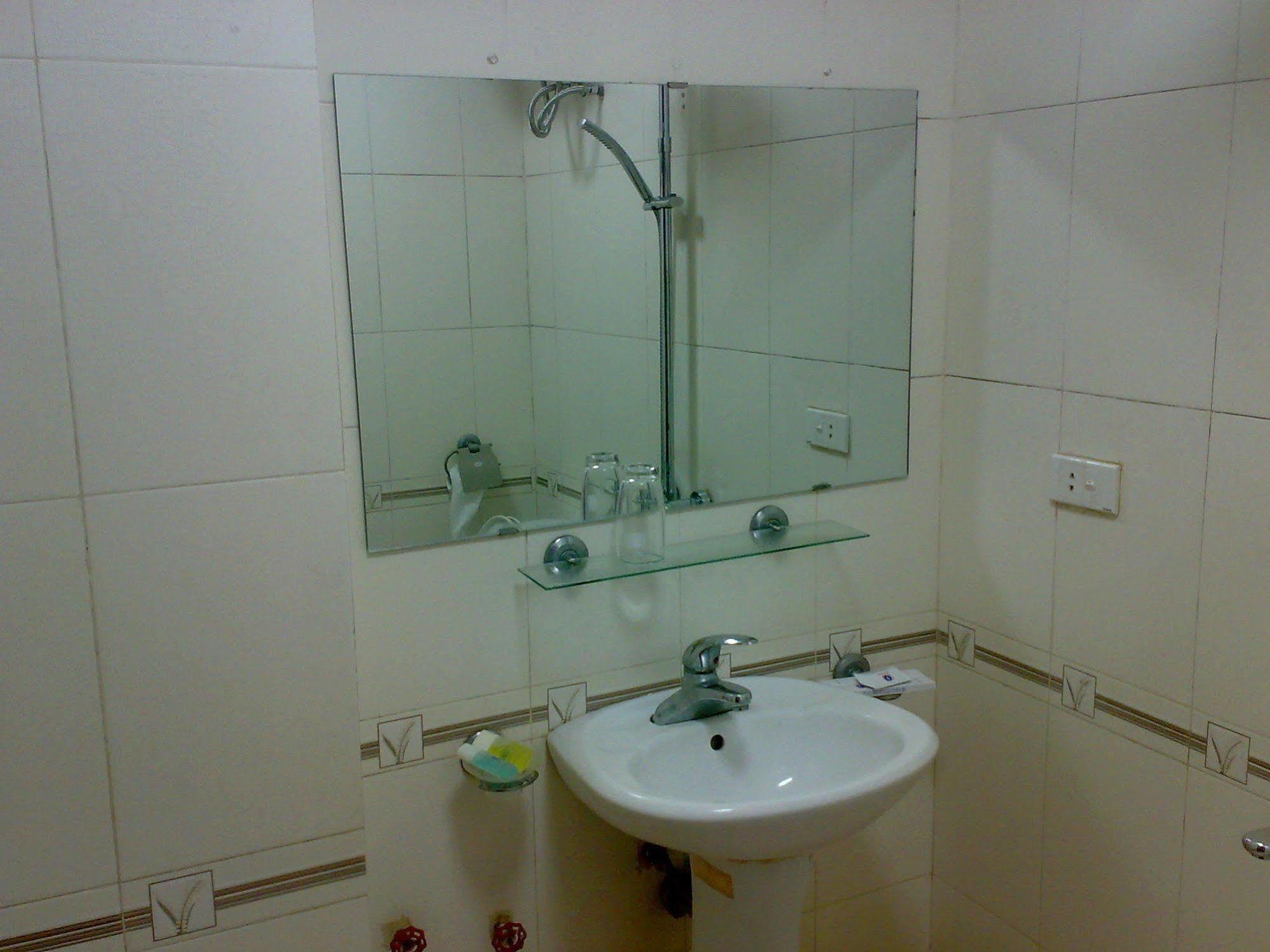 האנוי Oyo 709 Seoul Hotel מראה חיצוני תמונה